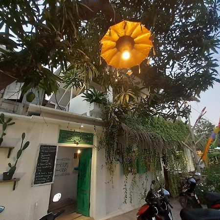 The Bodhi Tree Karimunjawa Hostel Eksteriør bilde