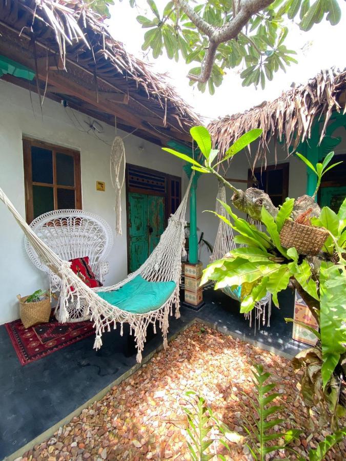 The Bodhi Tree Karimunjawa Hostel Eksteriør bilde