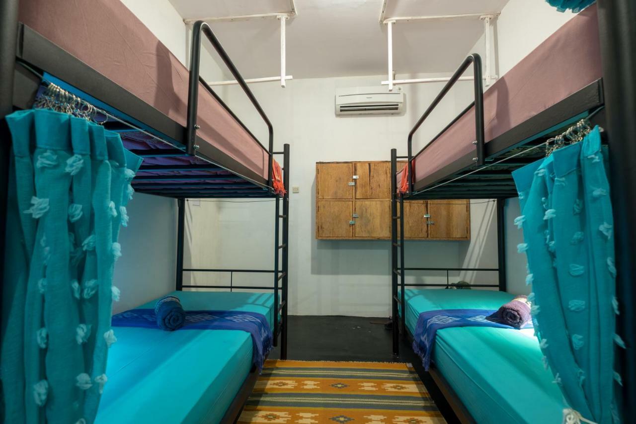 The Bodhi Tree Karimunjawa Hostel Eksteriør bilde