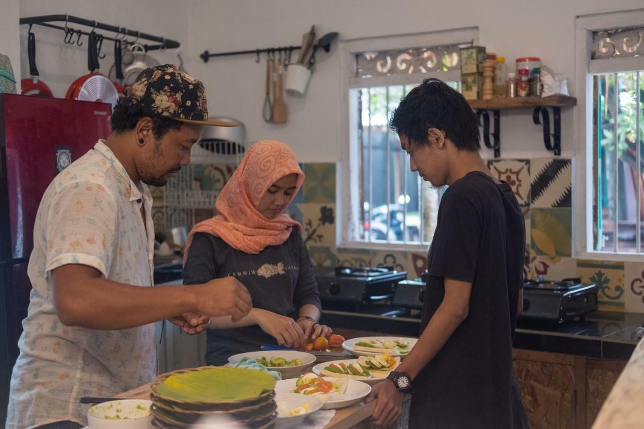 The Bodhi Tree Karimunjawa Hostel Eksteriør bilde